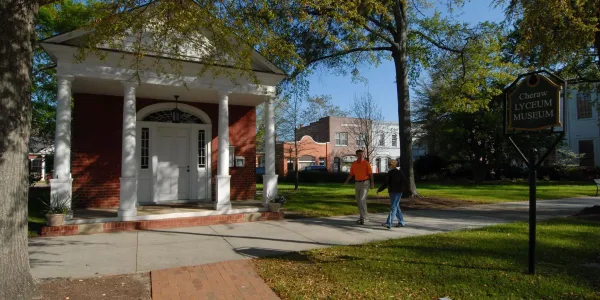 POI - Lyceum Museum