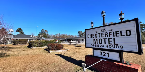 Stay - Chesterfield Motel by OYO
